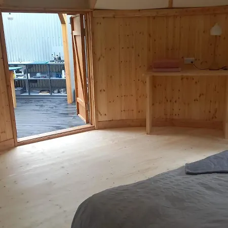 Lyxtält Shanti Ghar Glamping *