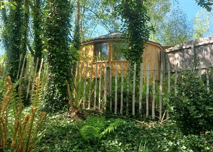 Shanti Ghar Glamping * 班特里